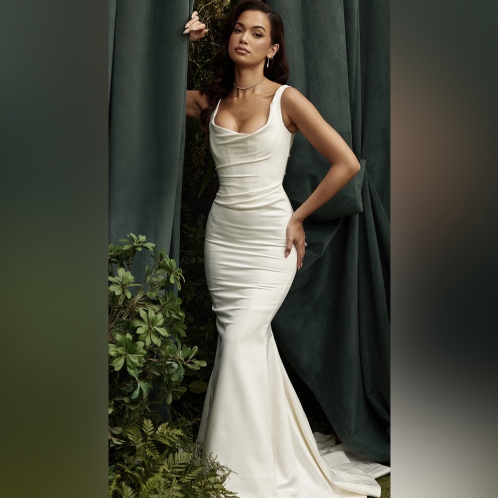 House of CB Emilie off white satin wedding gown - L